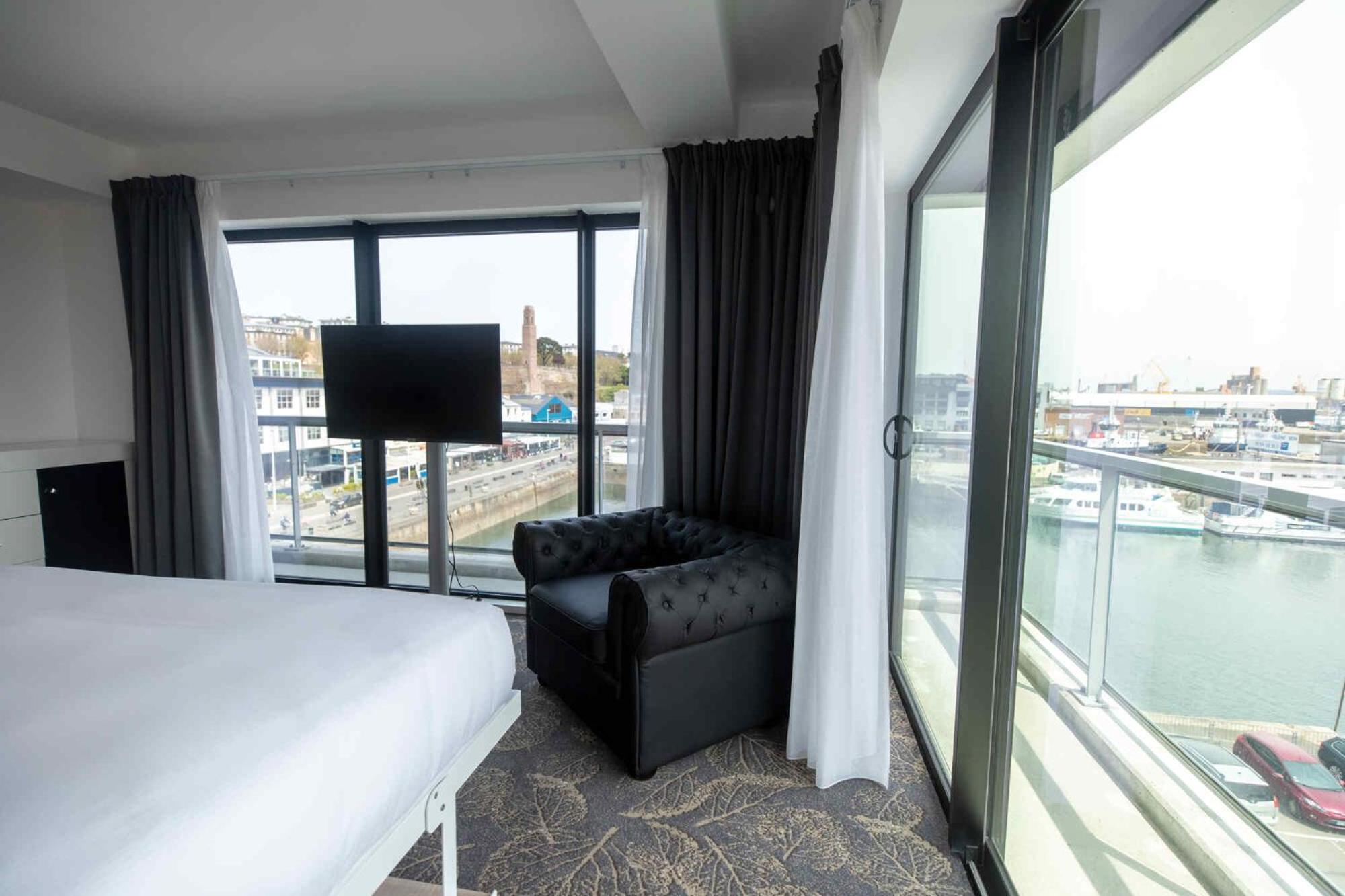 Le Barracuda & Spa, Centre Port, Pieds Dans L'Eau, Vue Mer Brest Exterior foto